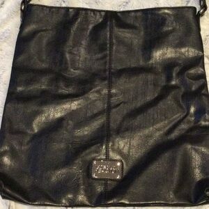 Kenneth Cole reaction Black shoulder bag